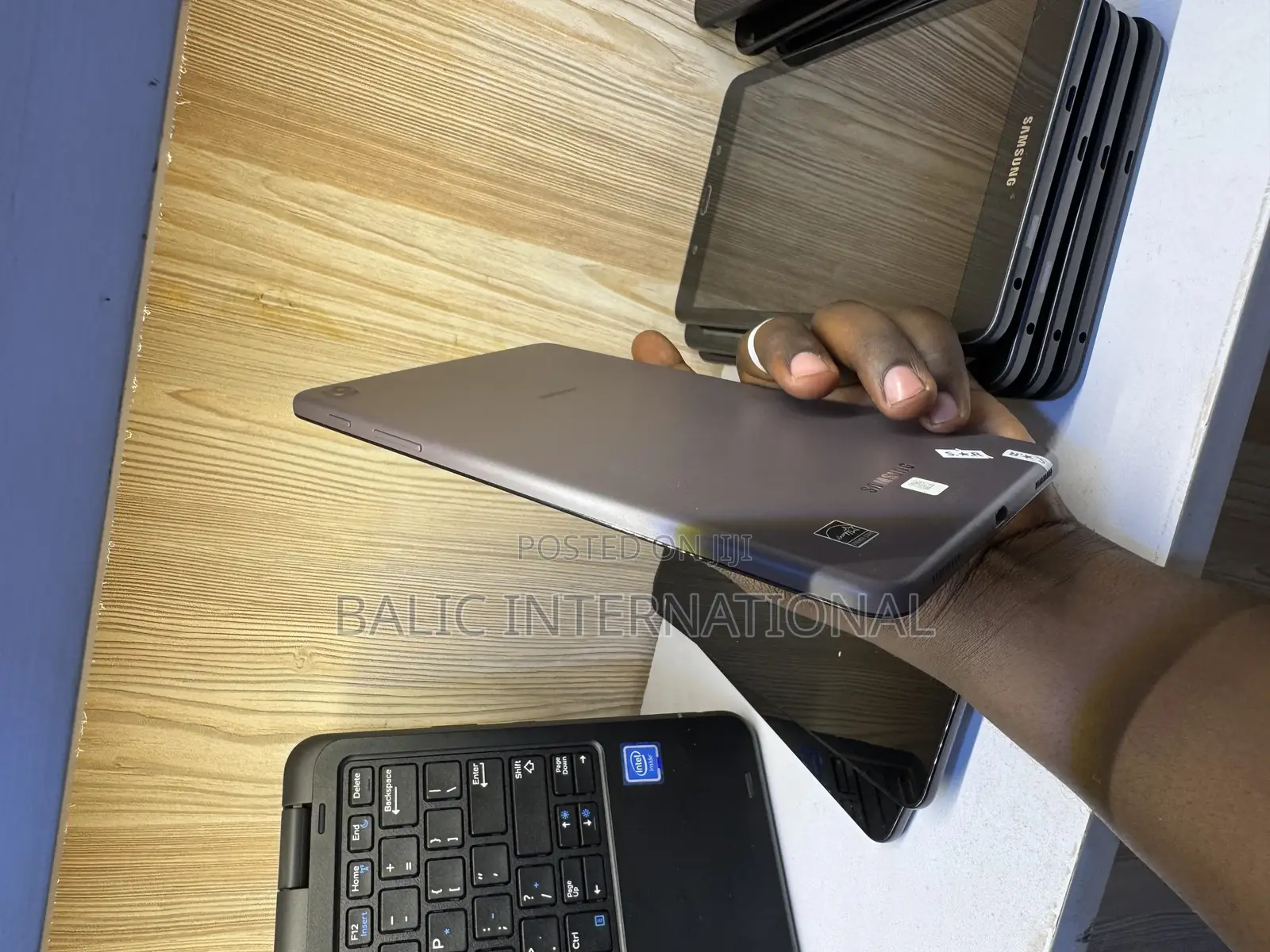 Samsung Galaxy Tab A  SM-T285 32 GB