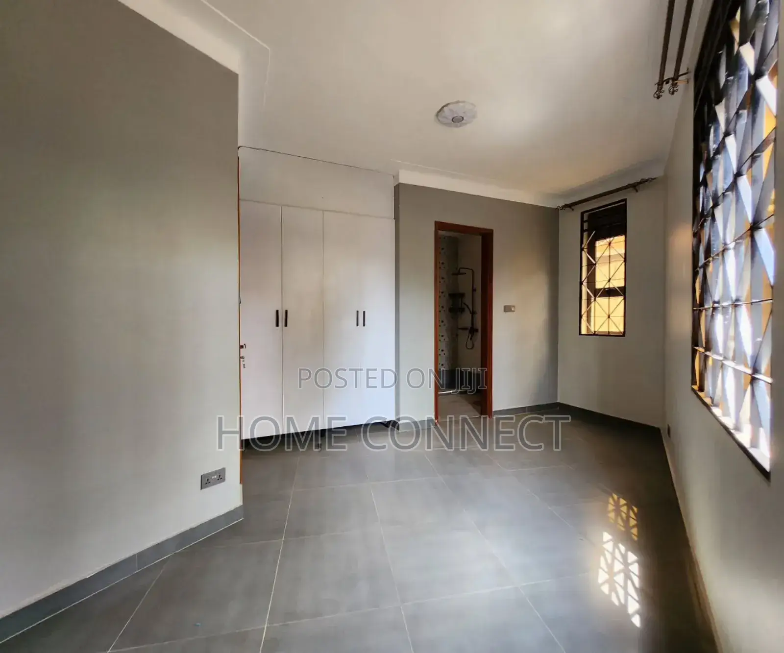 3bdrm Apartment in Bugoloobi, Central Division for rent