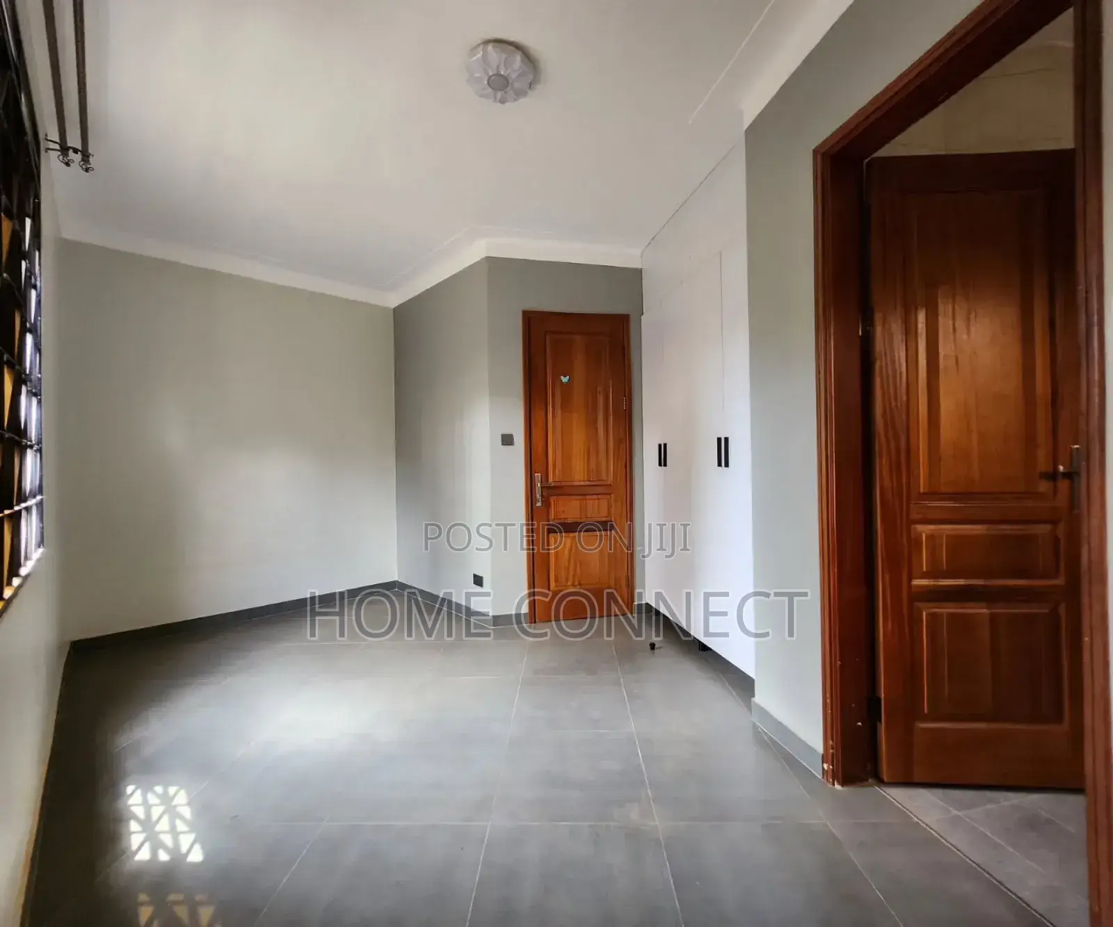 3bdrm Apartment in Bugoloobi, Central Division for rent