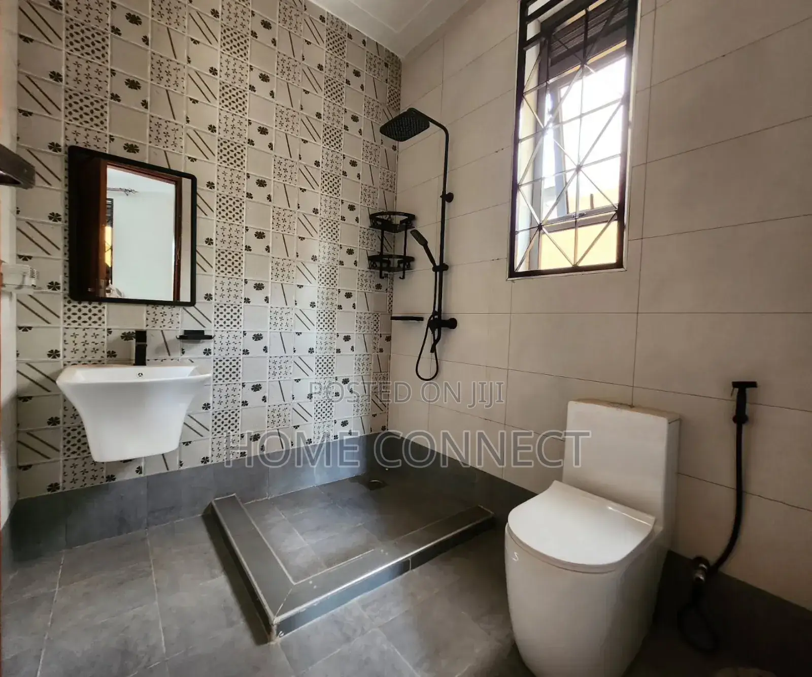 3bdrm Apartment in Bugoloobi, Central Division for rent