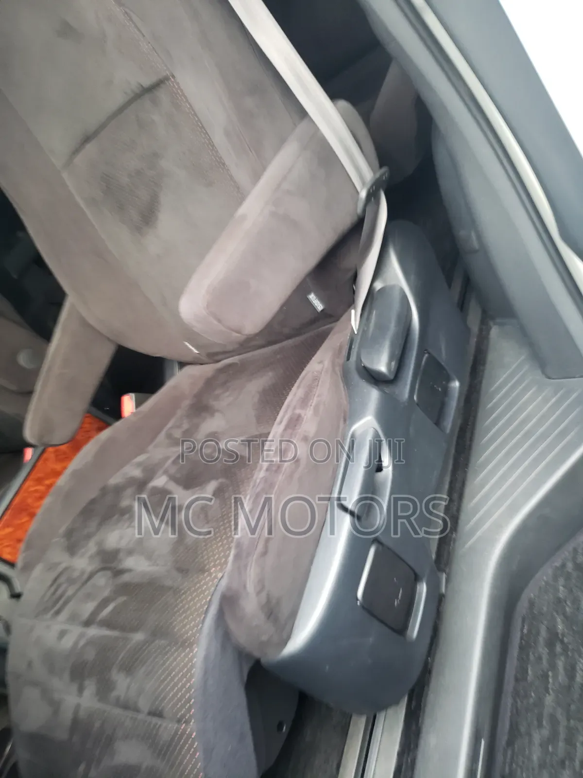 Toyota Alphard 2012 White