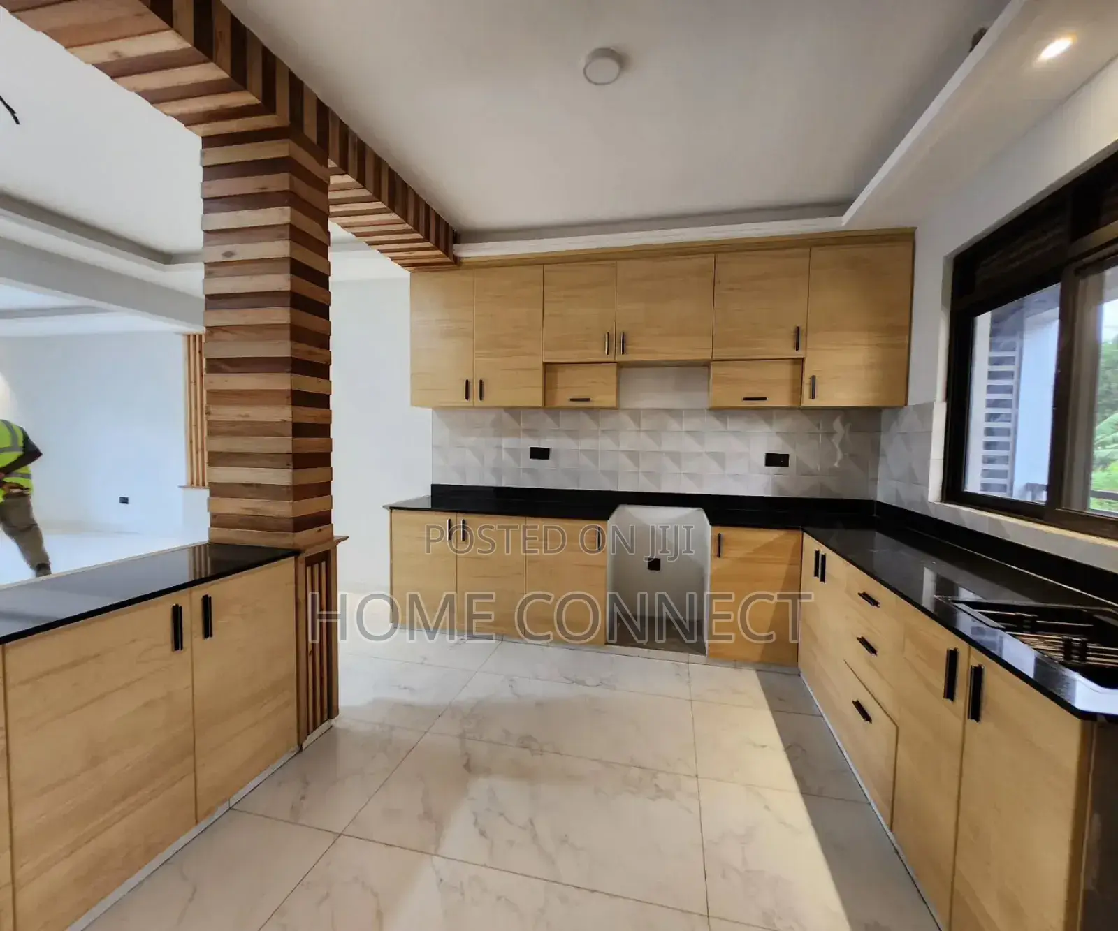 2bdrm Apartment in Kisaasi Ring Road, Central Division for rent