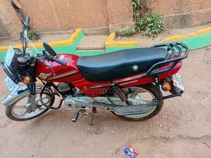 Bajaj Boxer 100 2023 Red