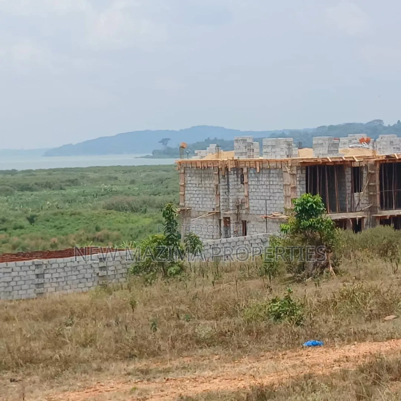 Beautiful Plots With Clear Lake View on Quicksale After Munyonyo