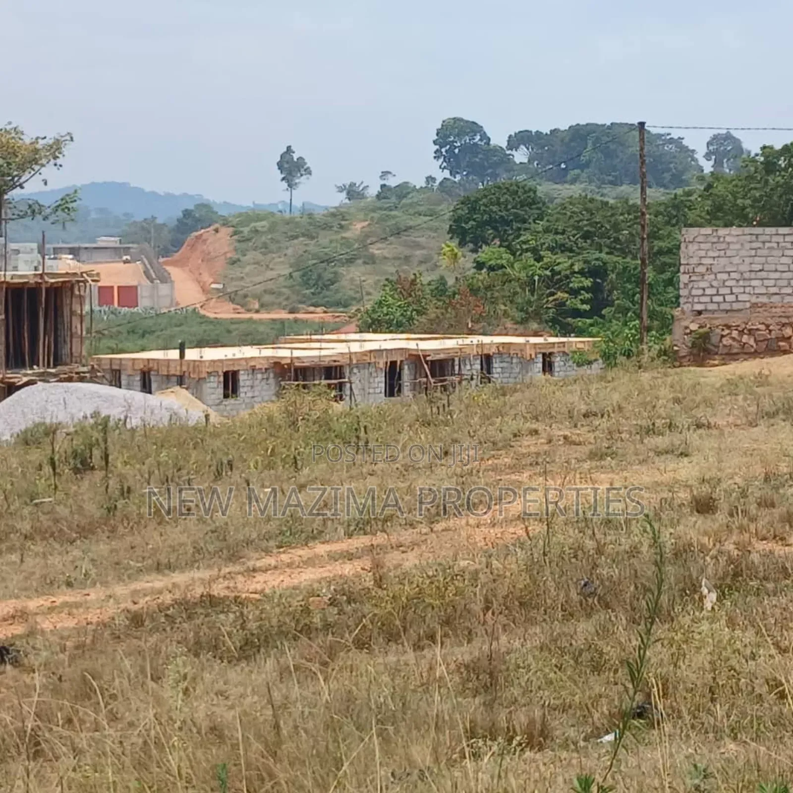 Beautiful Plots With Clear Lake View on Quicksale After Munyonyo