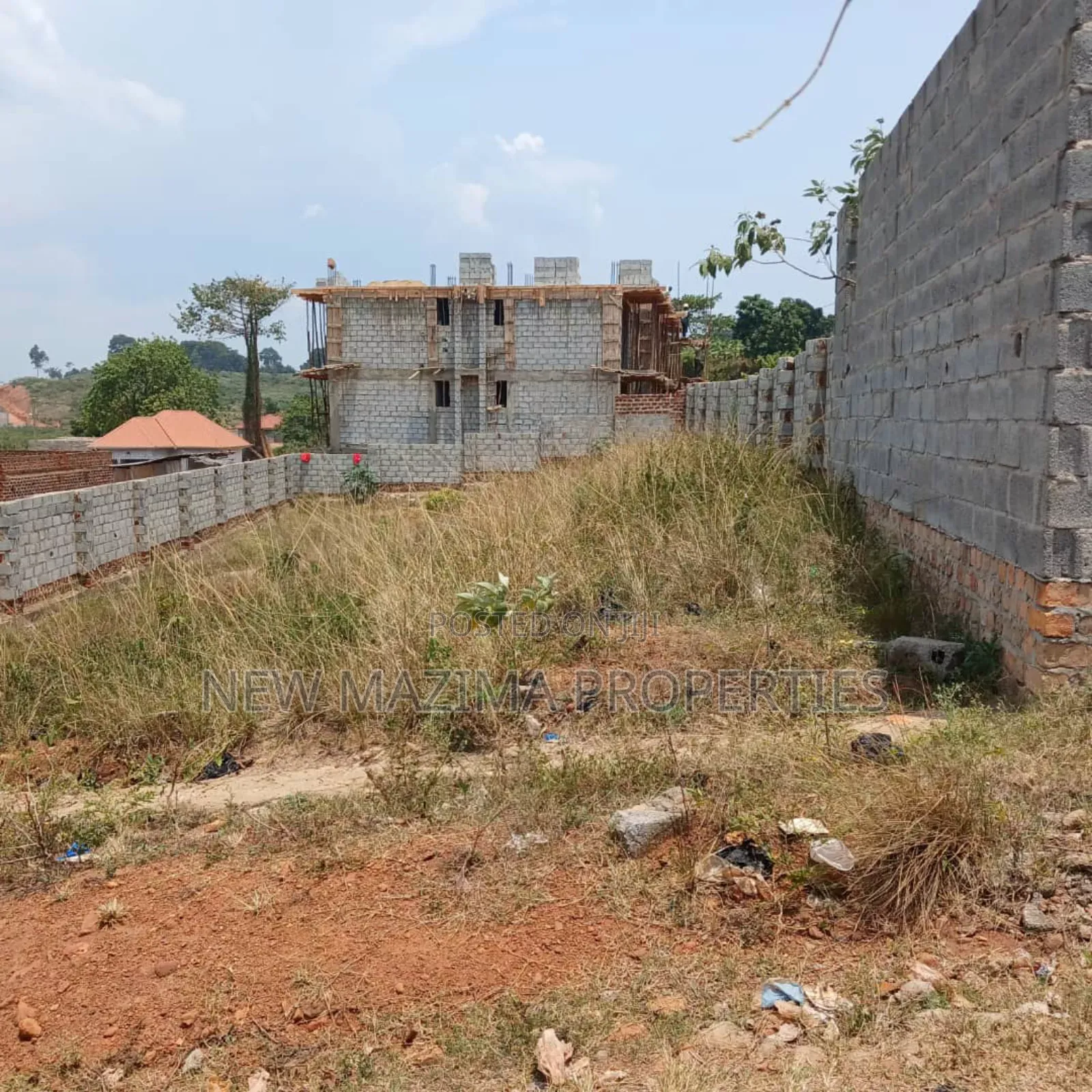 Beautiful Plots With Clear Lake View on Quicksale After Munyonyo