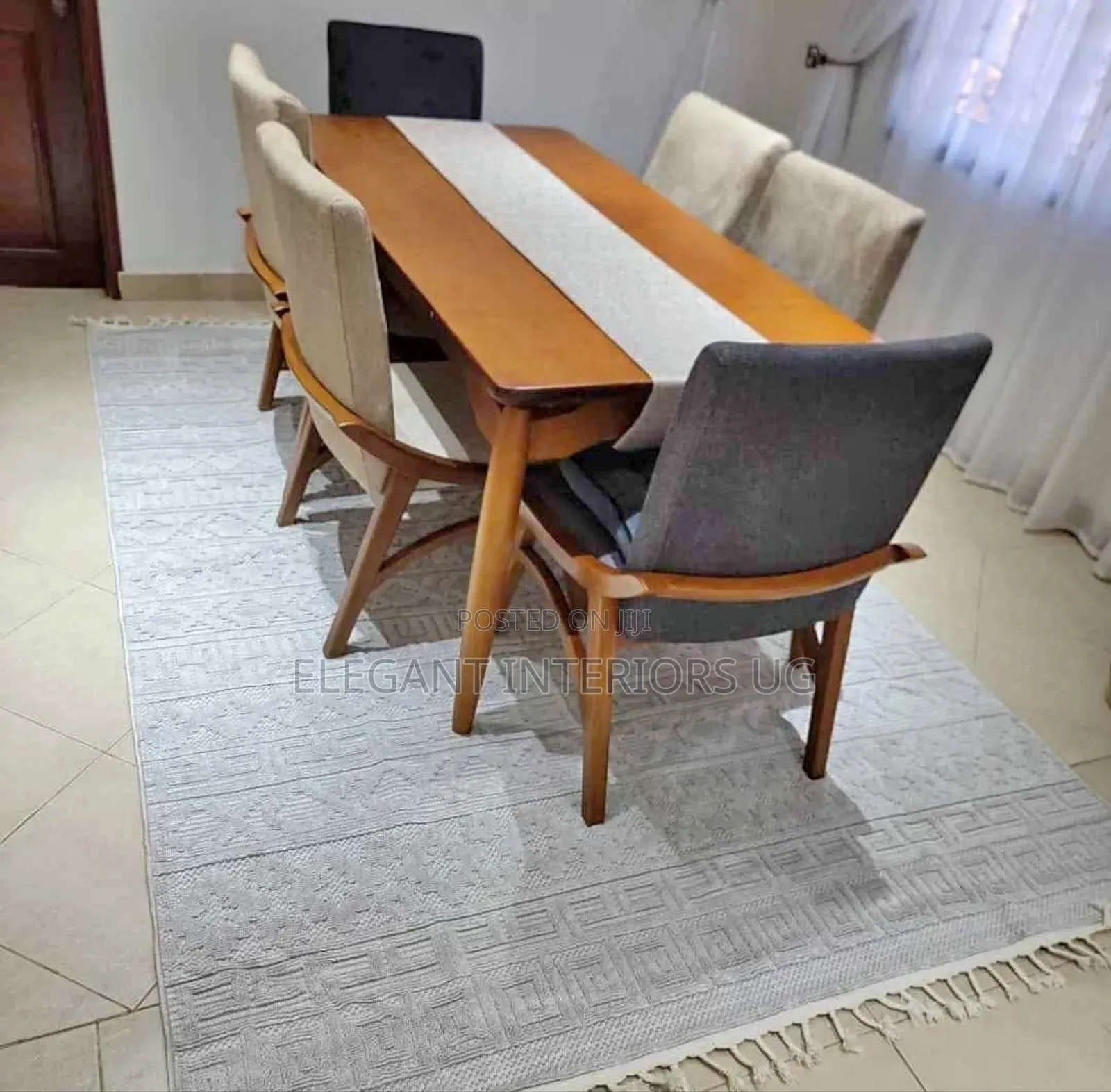 Elegant Center Carpets Available for Sitting and Dining Rooms