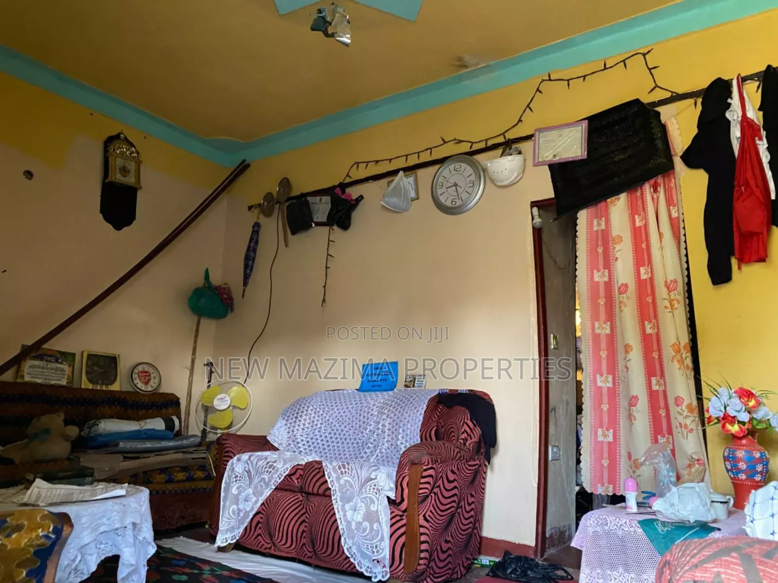 2bdrm House in Kawempe Kawanda, Central Division for sale