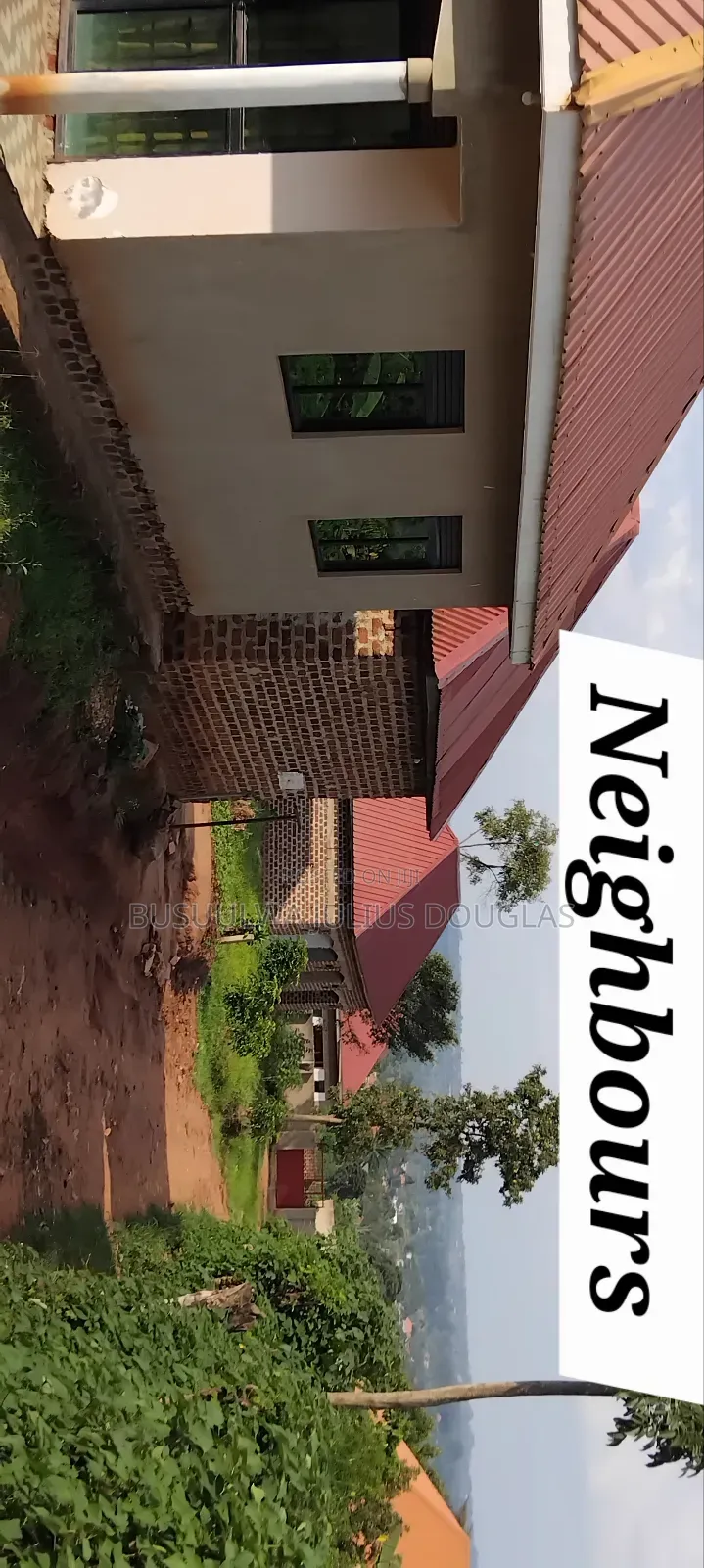 12bdrm House in Goma for sale