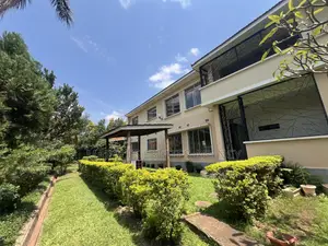 11bdrm House in Kololo, Central Division for rent