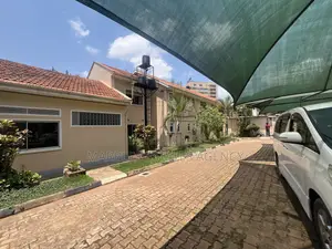 11bdrm House in Kololo, Central Division for rent