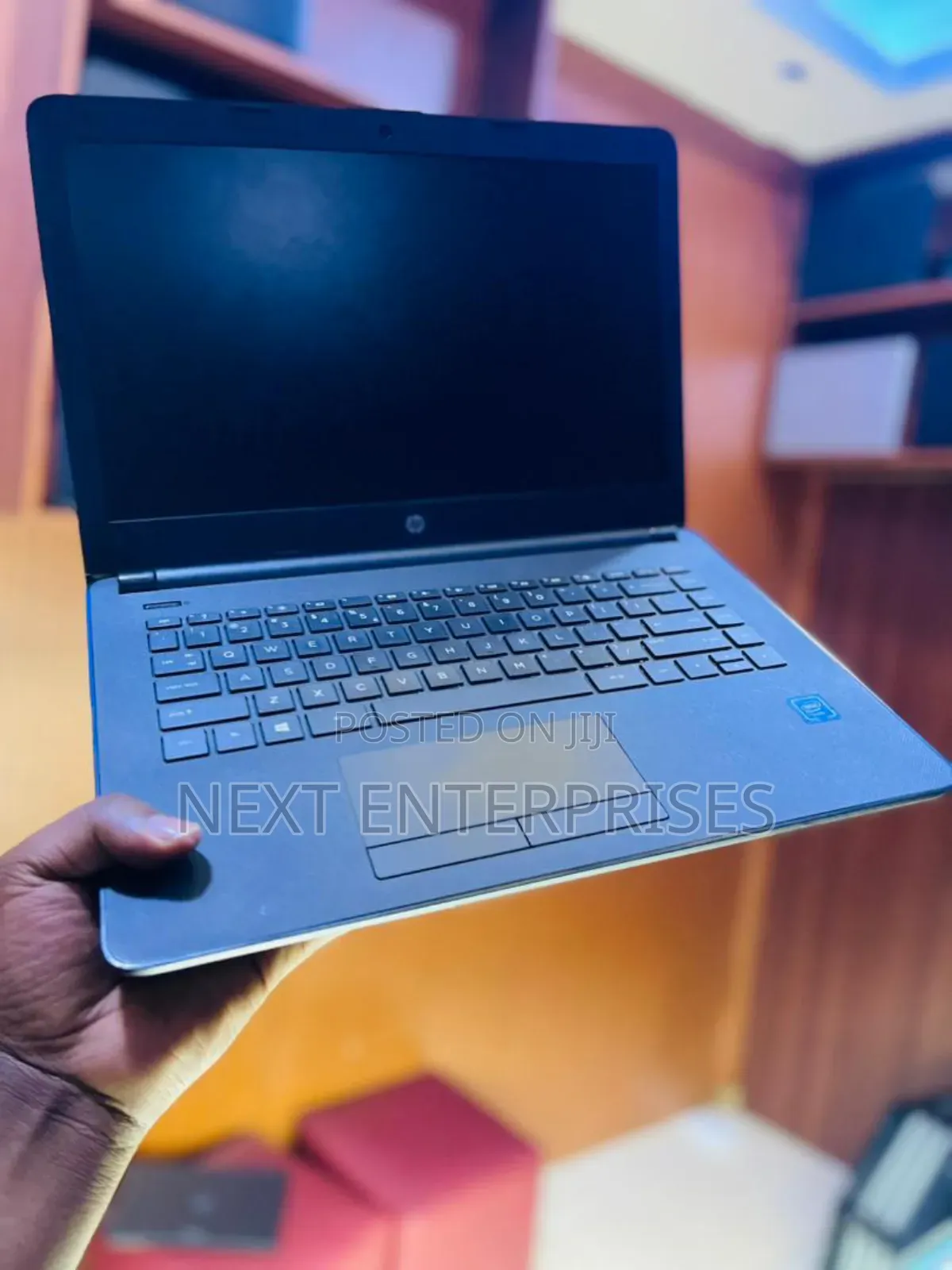Laptop HP 14S 4GB Intel Celeron HDD 500GB