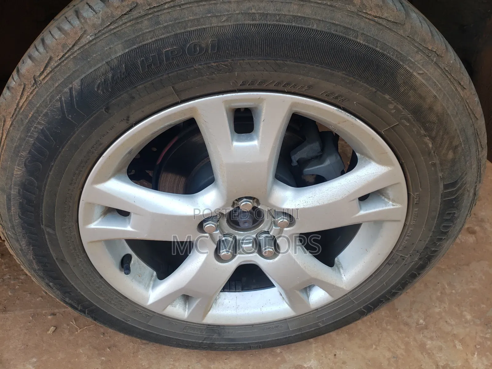 Toyota RAV4 2.5 2011 Gray