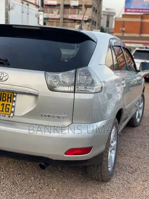 Toyota Harrier 2.4 2009 Silver