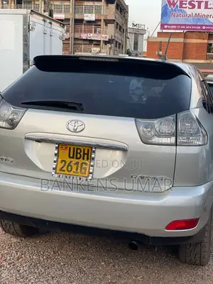 Toyota Harrier 2.4 2009 Silver