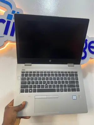 Laptop HP EliteBook 840 G3 8GB Intel Core I5 HDD+SSD 256GB
