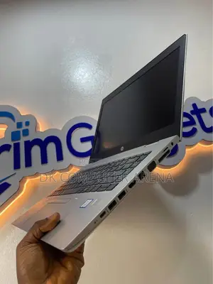 Laptop HP EliteBook 840 G3 8GB Intel Core I5 HDD+SSD 256GB