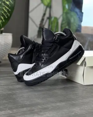 Air Jordan 4 Retro Frogmen