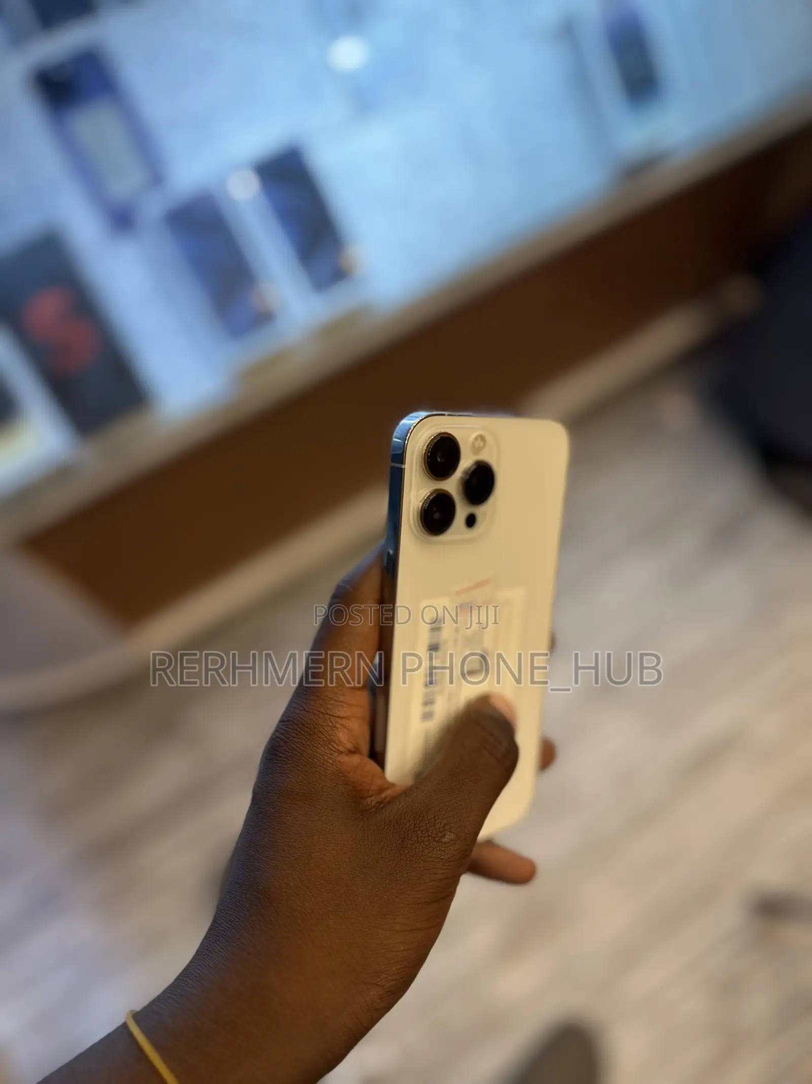New Apple iPhone 13 Pro 128 GB Gold