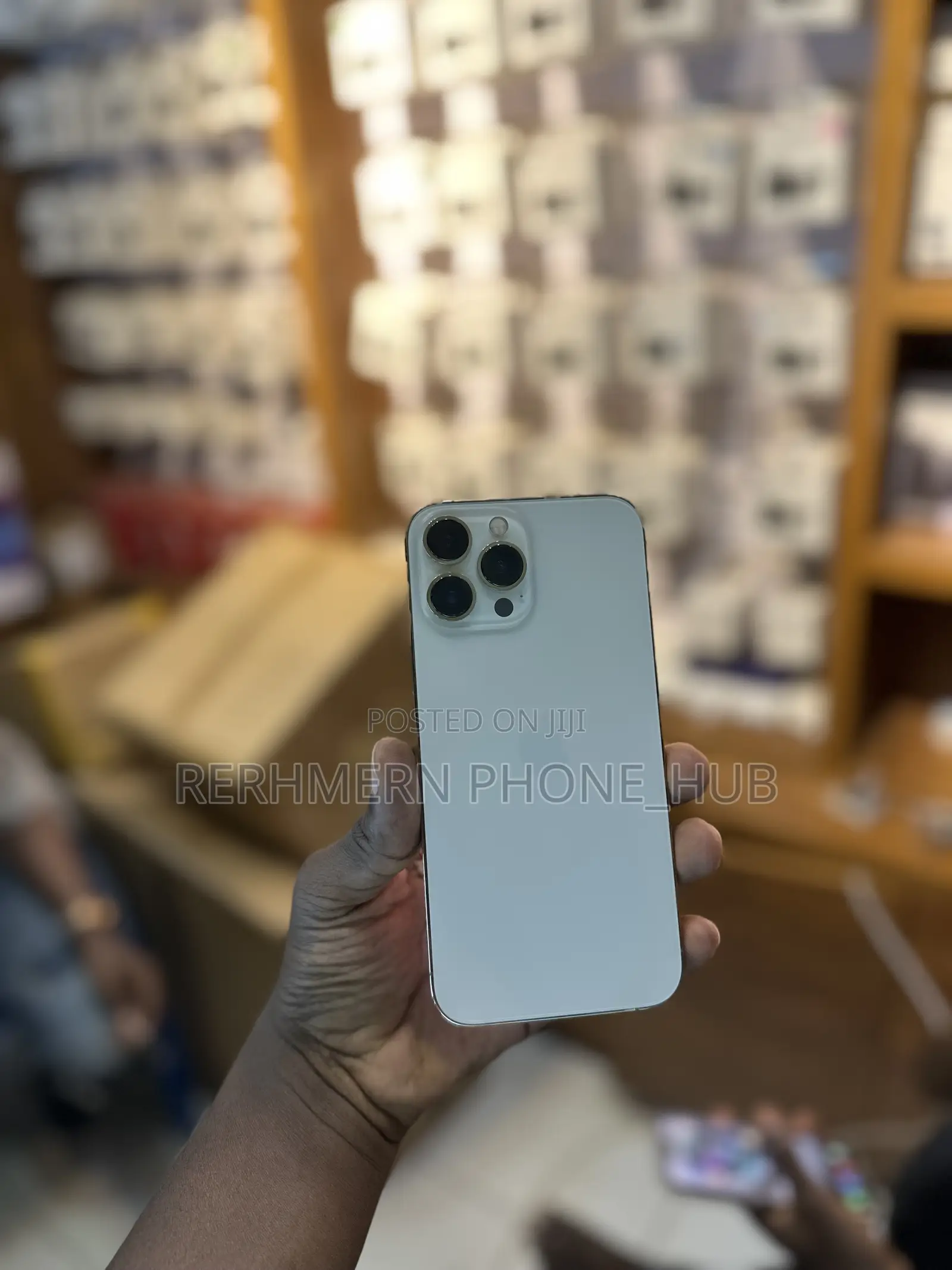 New Apple iPhone 13 Pro 128 GB Gold
