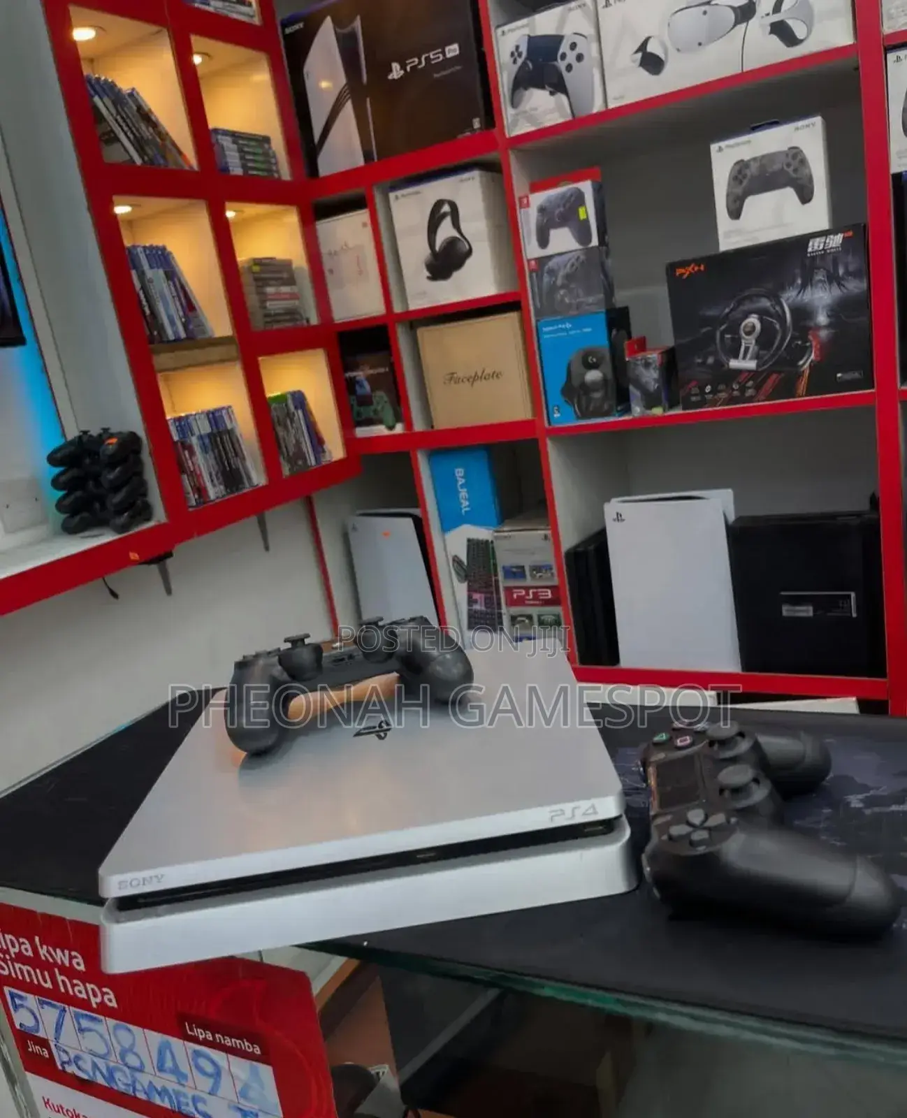 Chipped Ps4 Slim Bundle!