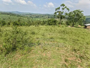 Farmland on Sale Located in Kyaka