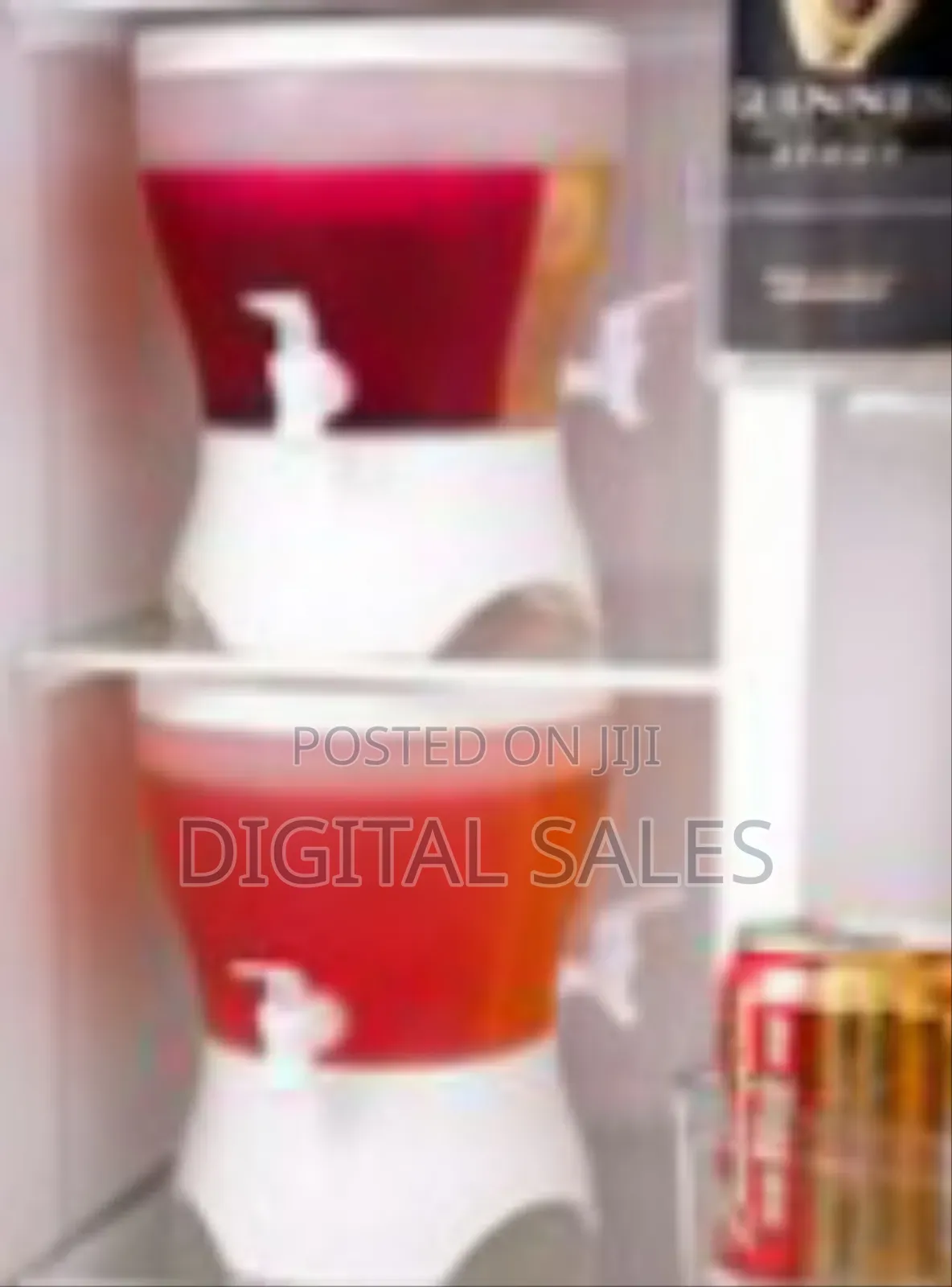 Rotating Beverage Dispenser With 3 Compartments