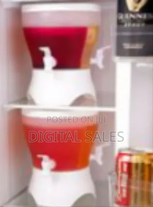 Rotating Beverage Dispenser With 3 Compartments