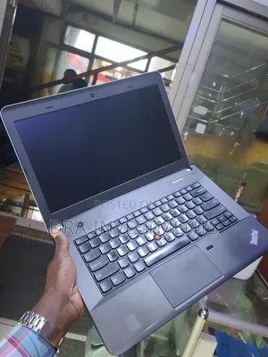 Laptop Lenovo ThinkPad Edge E440 8GB Intel Core I5 HDD+SSD 500GB