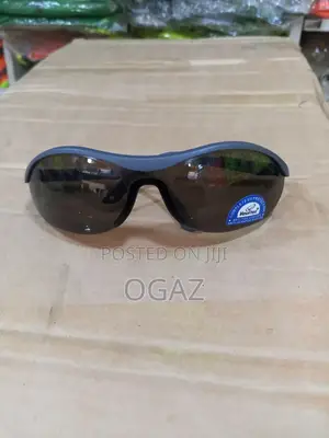 V701anti Scratch Safety Glasses