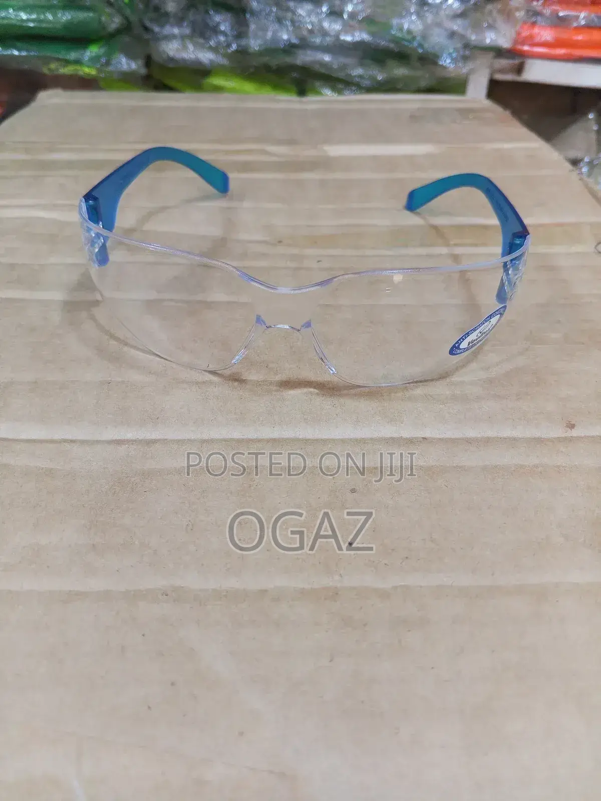 V701anti Scratch Safety Glasses