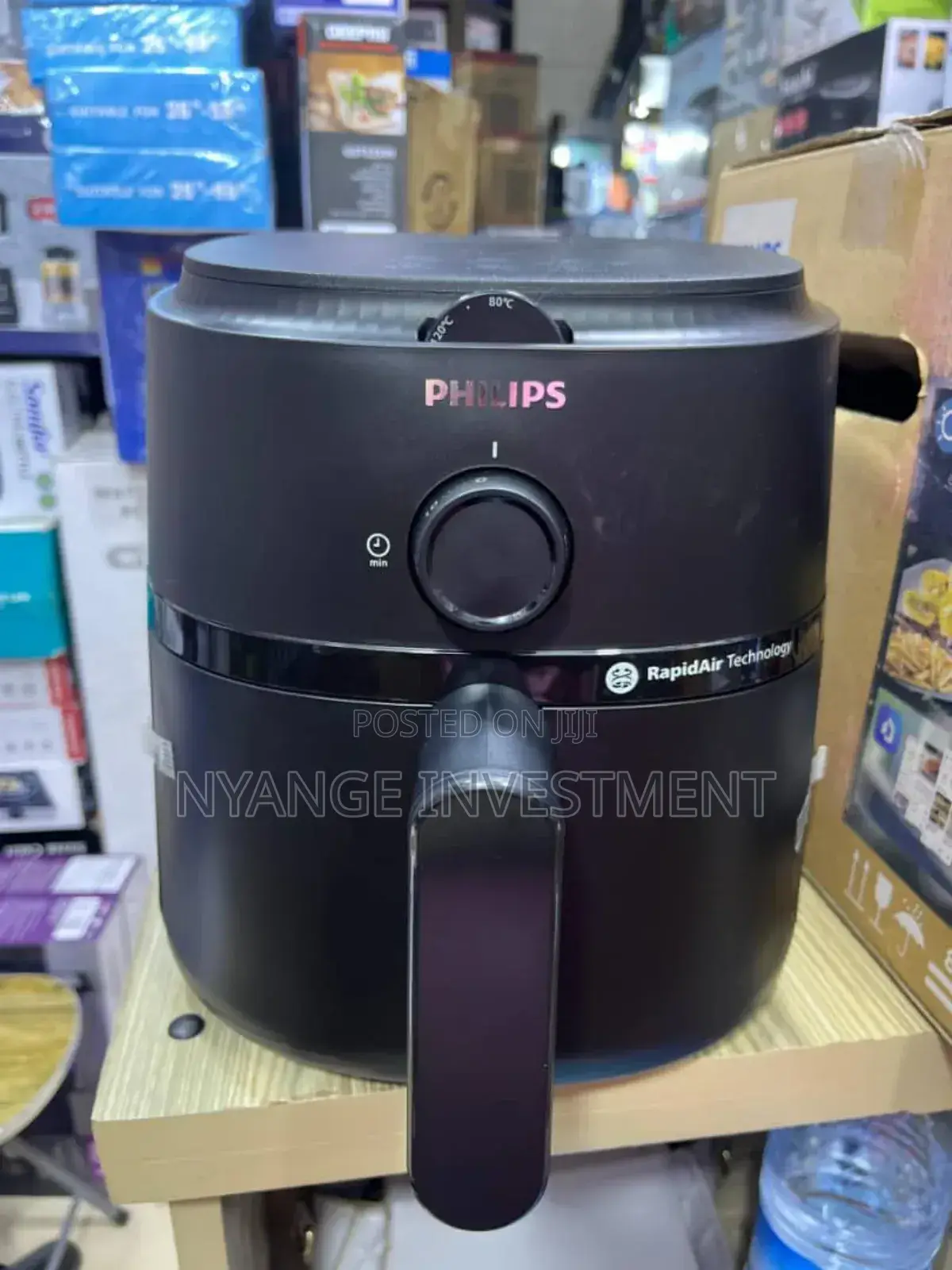 3.5 Litres Phillips Air Fryer.