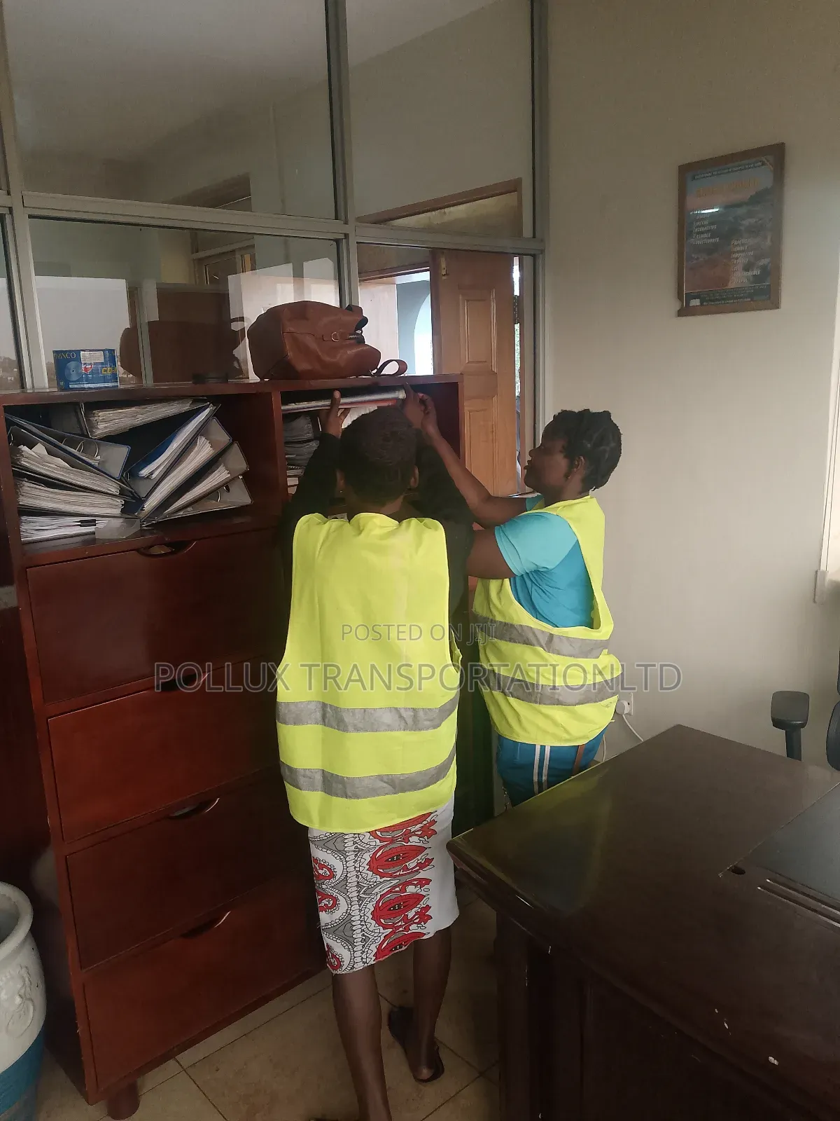 Office Movers and Office Setting $