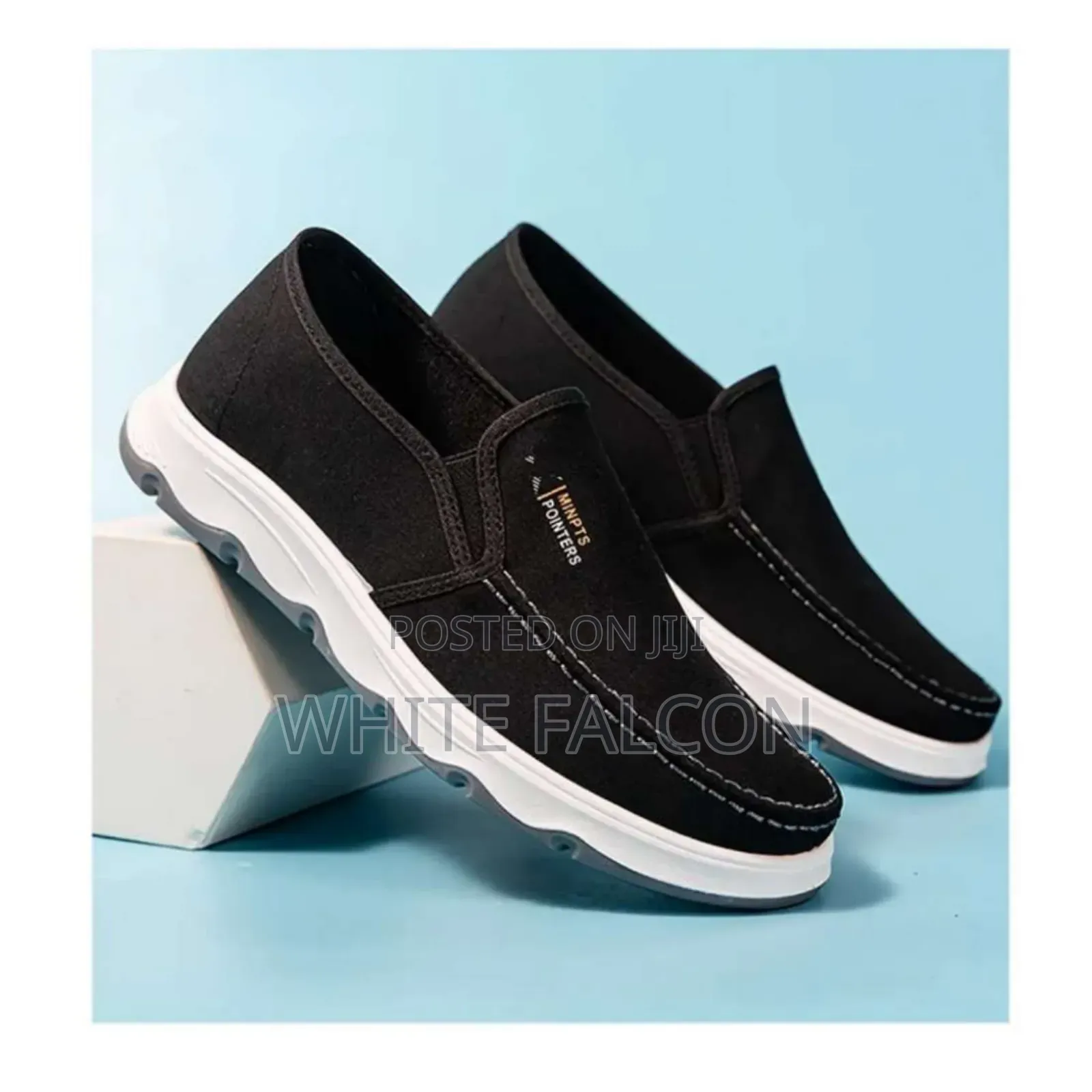 Canvas Sports Sneakers With Rubber Sole