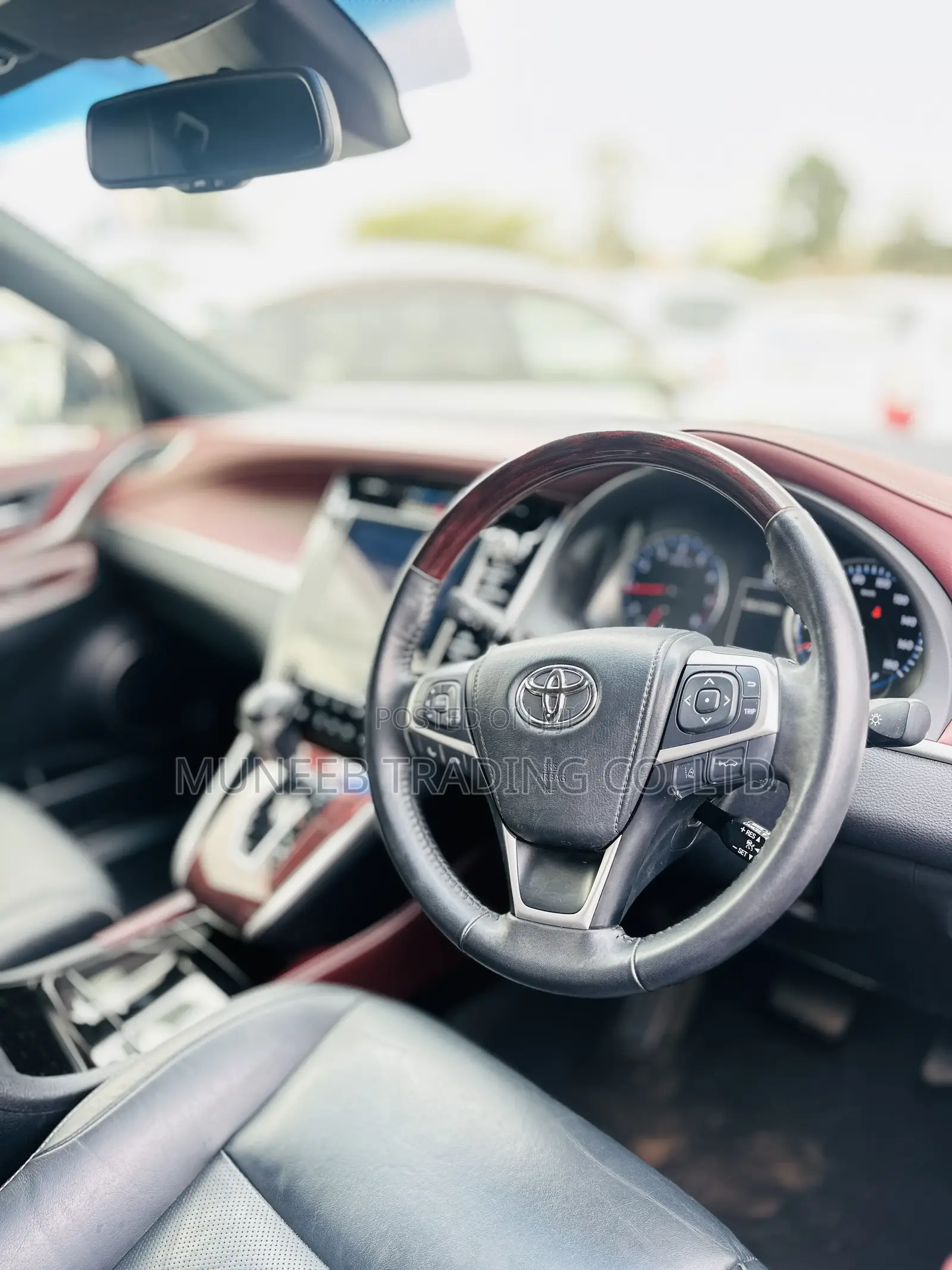 Toyota Harrier 2.0 2016