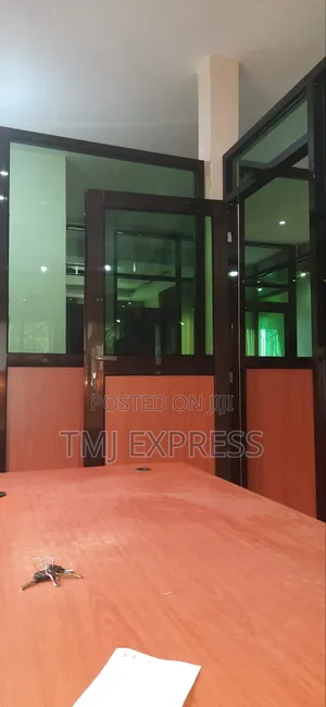 Aluminum Works and Partitioning Per Square Meter