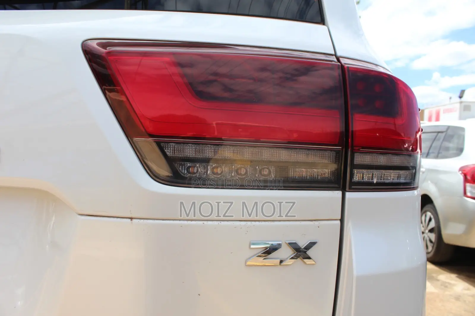 Toyota Land Cruiser 3.5 Petrol 4WD 2022 White