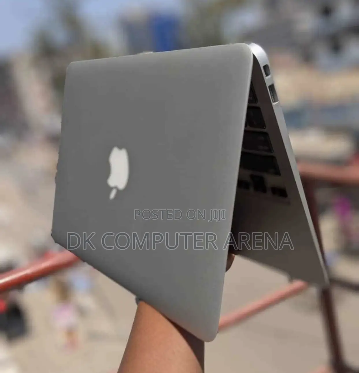 Laptop Apple MacBook Air 4GB Intel Core I5 SSD 256GB