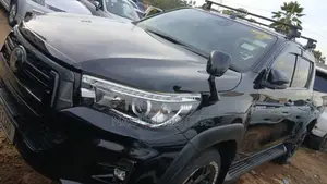 Toyota Land Cruiser Prado 2018 Black