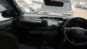 Toyota Land Cruiser Prado 2018 Black