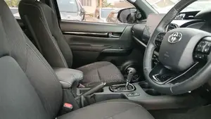 Toyota Land Cruiser Prado 2018 Black