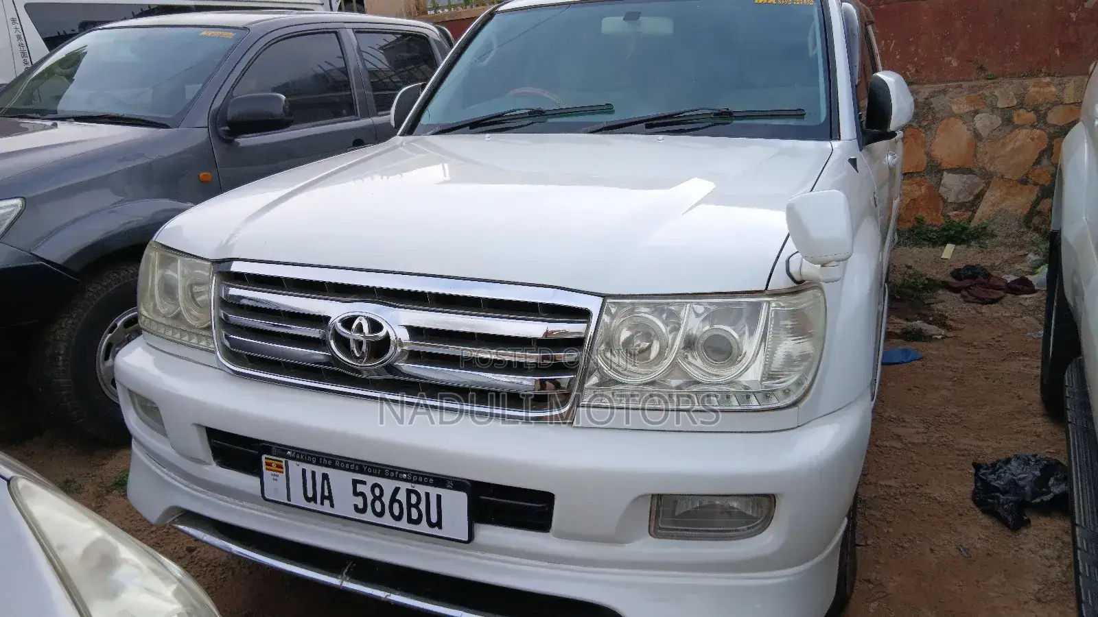 Toyota Land Cruiser Prado 2006 White
