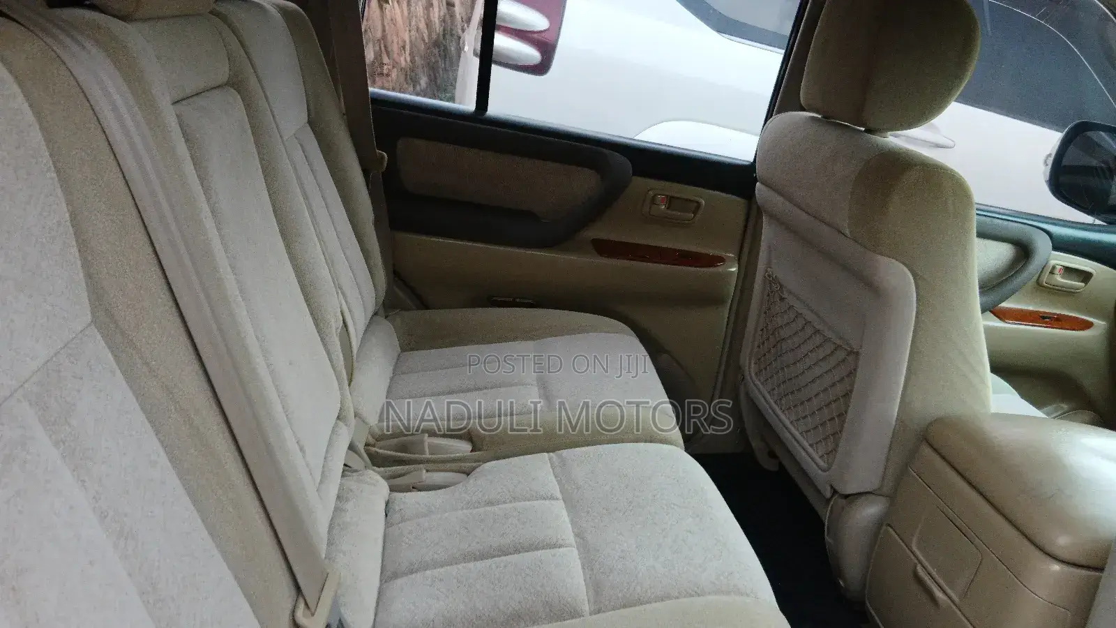 Toyota Land Cruiser Prado 2006 White
