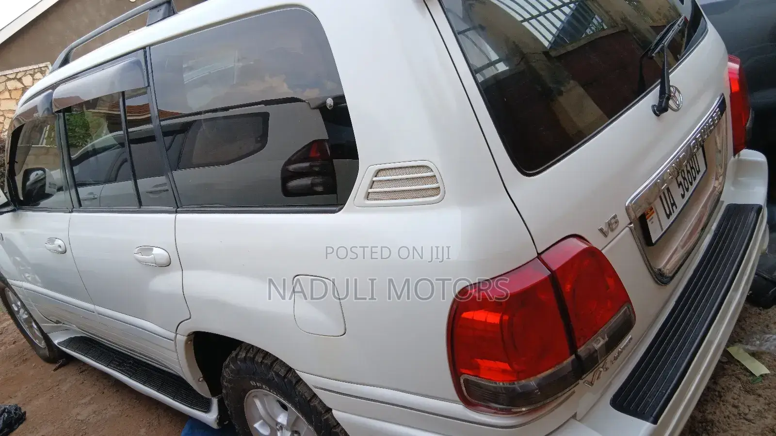 Toyota Land Cruiser Prado 2006 White