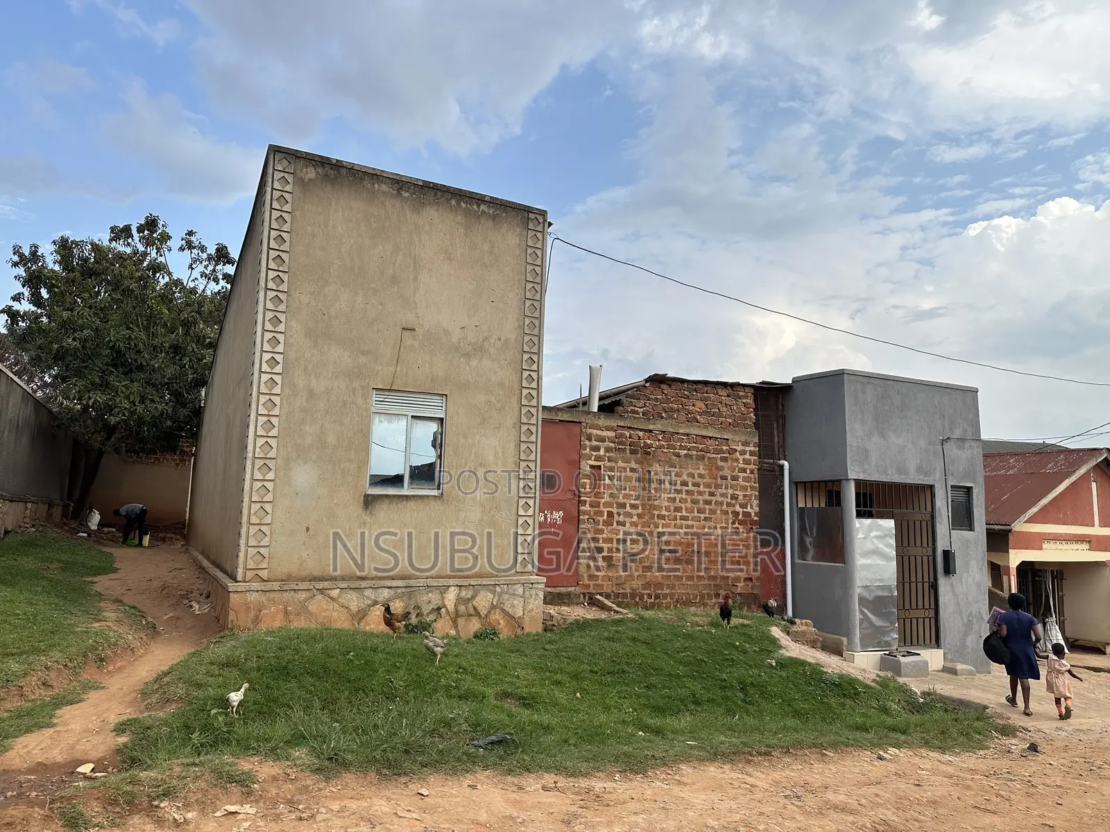 3bdrm House in Bweyogerere Estate, Wakiso / Wakiso for sale