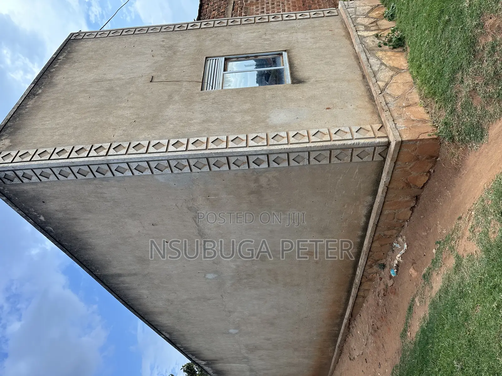 3bdrm House in Bweyogerere Estate, Wakiso / Wakiso for sale