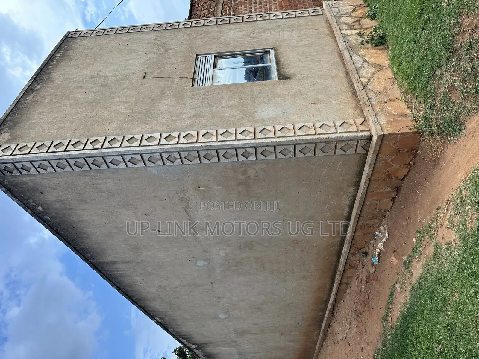 3bdrm House in Bweyogerere Estate, Wakiso / Wakiso for sale