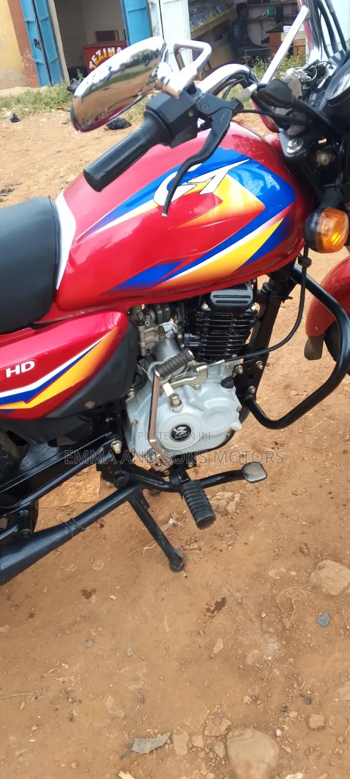 Bajaj Boxer 125 2024 Red