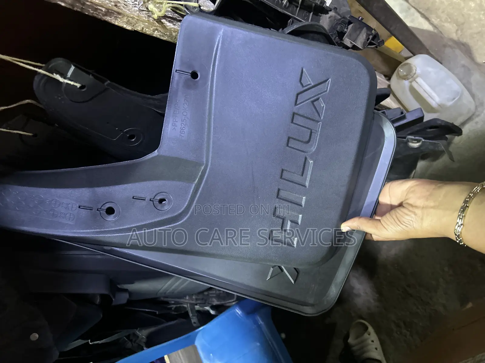 Hilux Mad Flaps