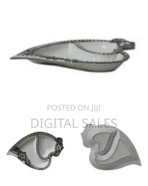 Love Shaped Design Platter